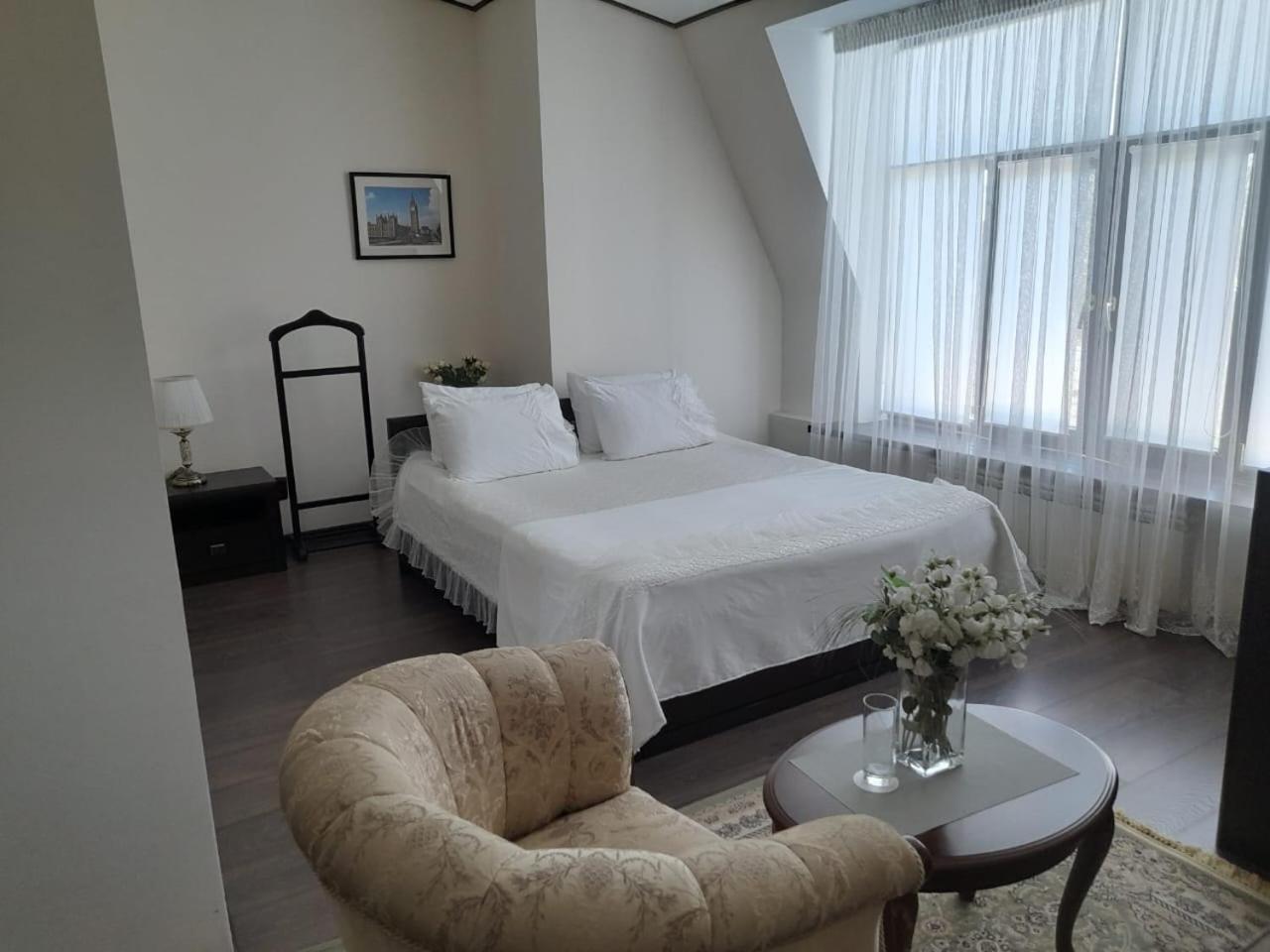 Hotel Krez Кызылорда Экстерьер фото